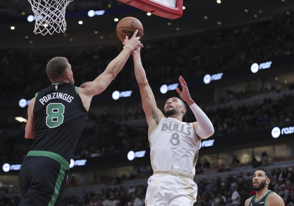 笑傲群雄 笑傲群雄